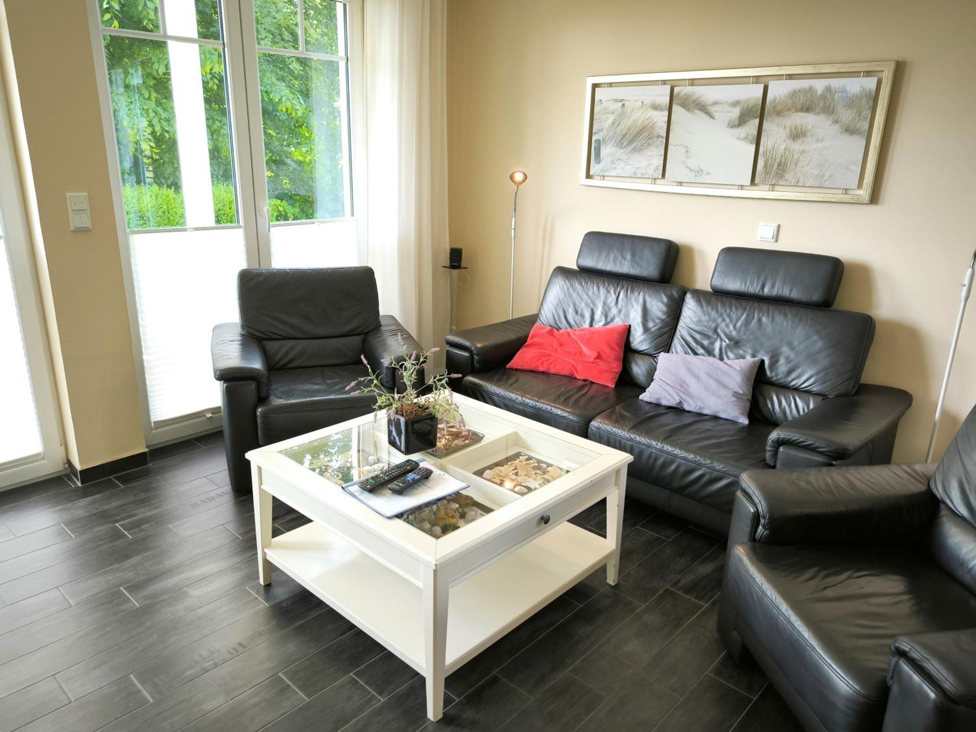 Haus Ostseeblick 3 Raum Whg. Nr. 6 mit Terrasse und Meerblick Goehren  Exterior foto